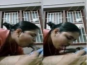 Desi Bhabhi Give Blowjob