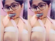 Cute Bangla girl Shows Her Boobs